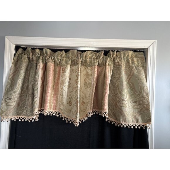 Vintage Floral Valance Curtain Tassel Trim 80" W x 24" L Elegant Jacquard Patter - Picture 1 of 9